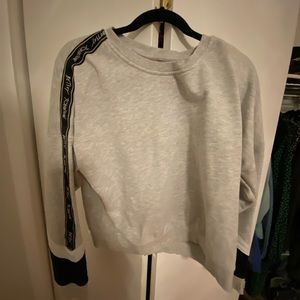 Betsy’s Johnson Crewneck